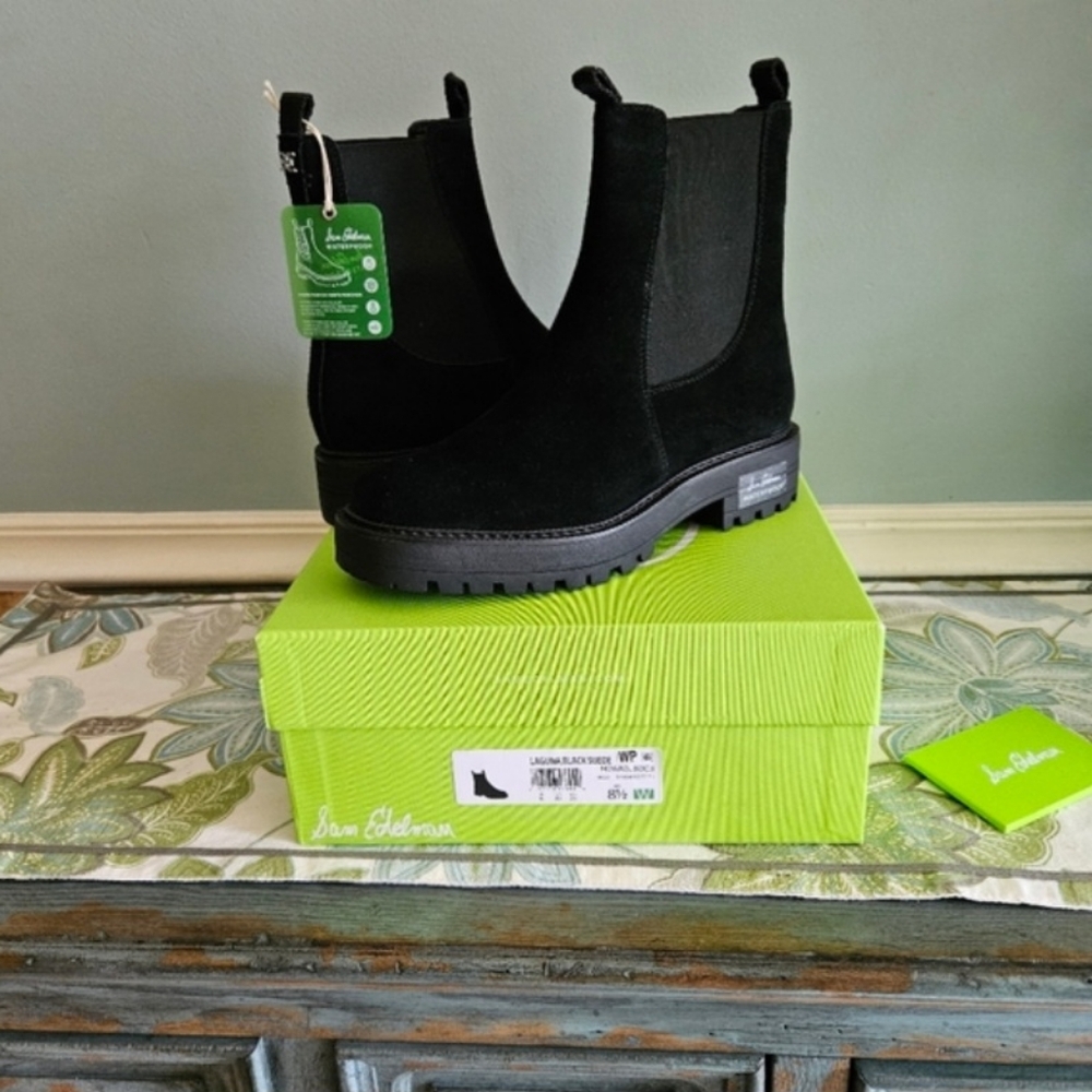 NIB! Sam Edelman Laguna Weatherproof Boot